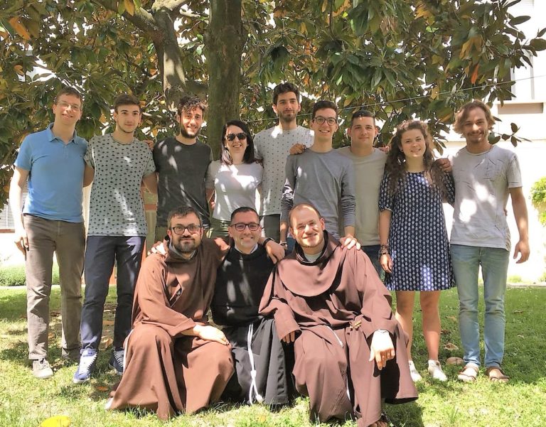 Giovani francescani e … Gi.fra